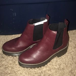 Platform fall booties.